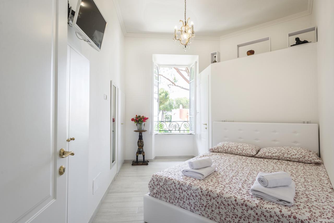 Bed and Breakfast Villino Emanuele Santa Marinella Exteriér fotografie